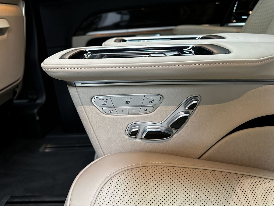 Mercedes-Benz V-Класс, 2023г., полный привод, автомат