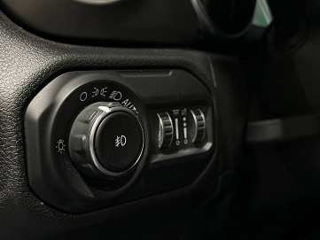 Jeep Wrangler, 2019г, полный привод, автомат