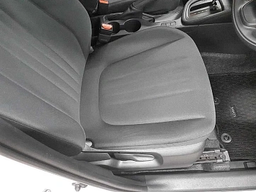 Toyota Yaris, 2022г, передний привод, вариатор