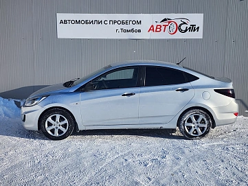 Hyundai Solaris, 2012г, передний привод, механика