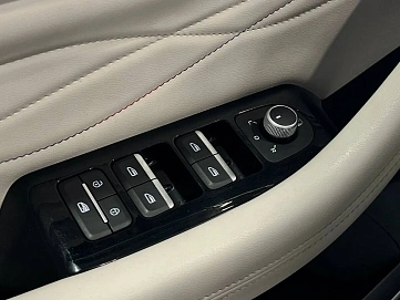 Geely Monjaro, 2022г, полный привод, автомат