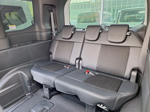 Honda Stepwgn, 2024г, передний привод, вариатор