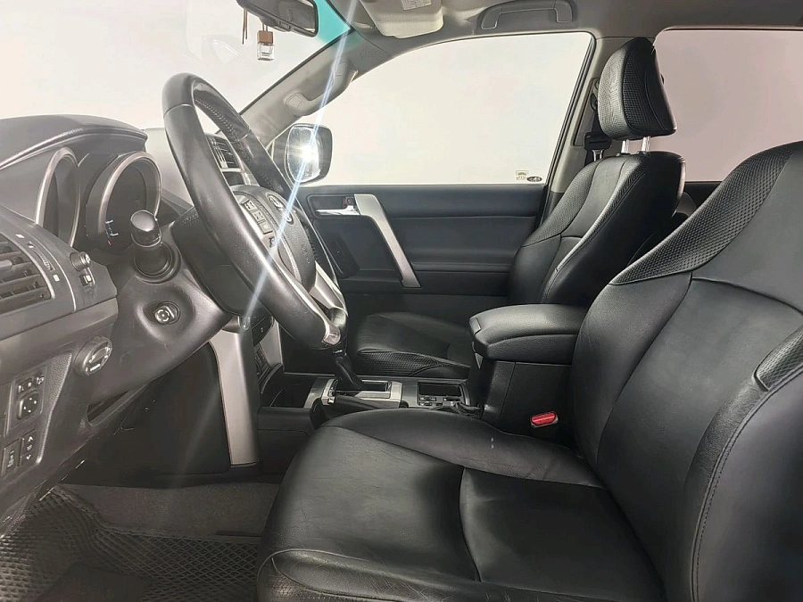 Toyota Land Cruiser Prado, 2013г., полный привод, автомат