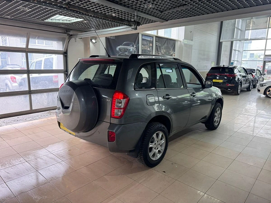 CHERY Tiggo (T11), 2014г., передний привод, механика
