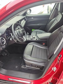 Alfa Romeo Stelvio, 2019г, полный привод, автомат
