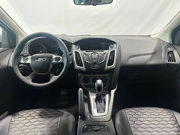 Ford Focus, 2014г, передний привод, робот