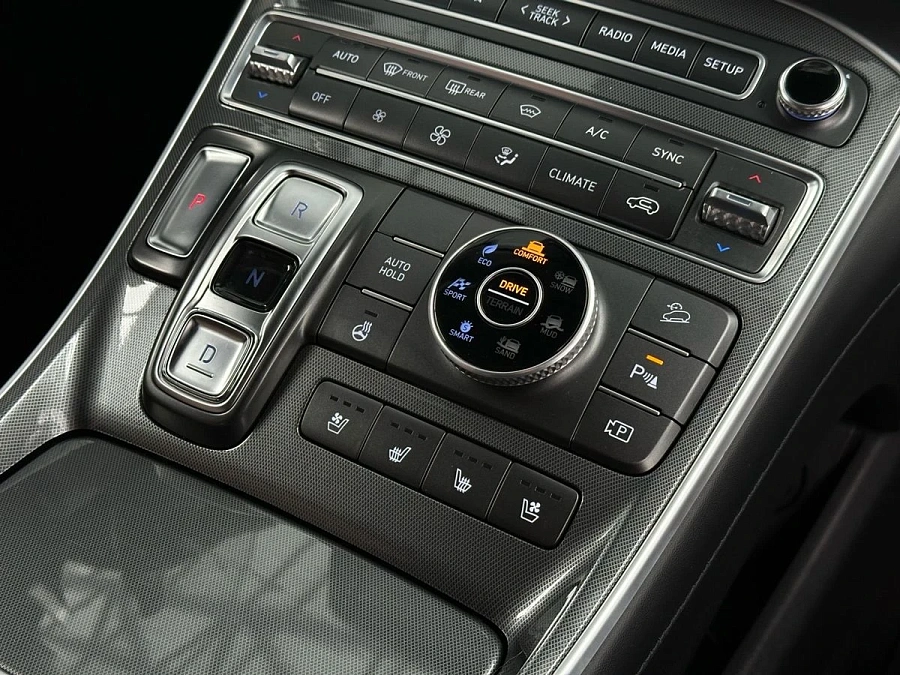 Hyundai Santa Fe, 2021г., полный привод, робот