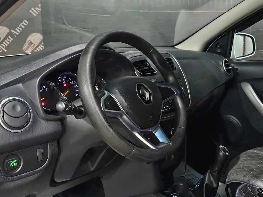 Renault Logan, 2019г., передний привод, механика