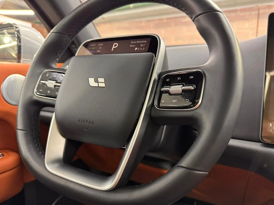 Lixiang L6, 2024г., полный привод, автомат