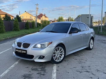 BMW 5 серии, 2004г, задний привод, автомат