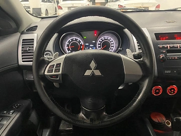 Mitsubishi Outlander, 2010г, передний привод, вариатор
