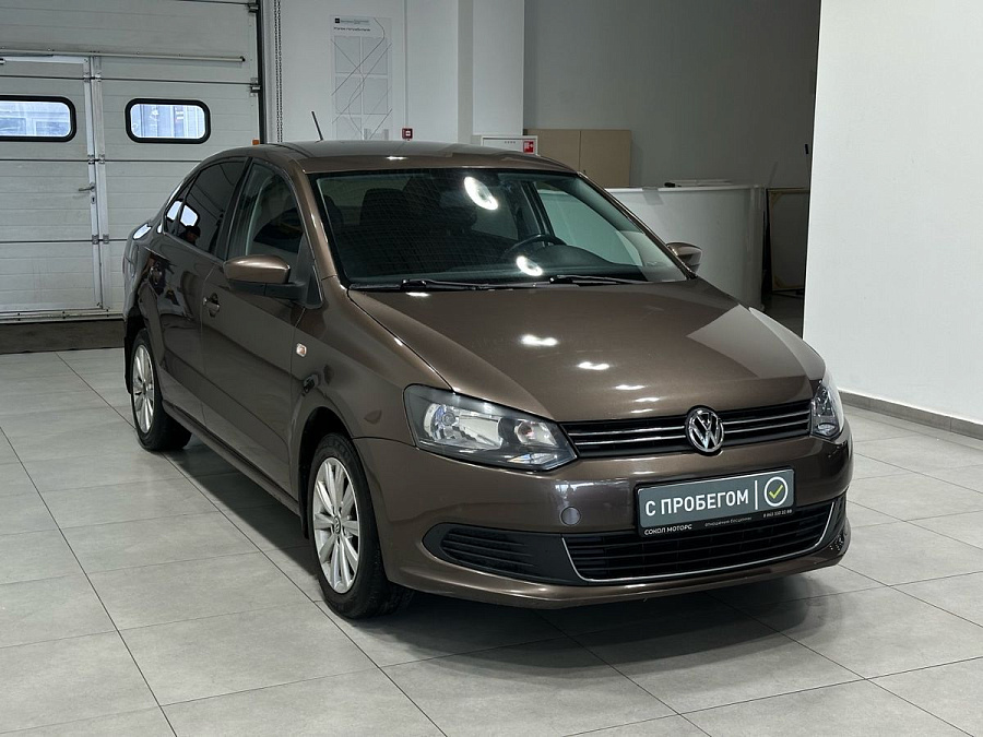 Volkswagen Polo, 2015г., передний привод, автомат