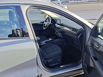 Ford Kuga, 2020г, передний привод, автомат