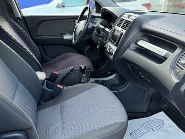 Kia Sportage, 2008г, полный привод, механика