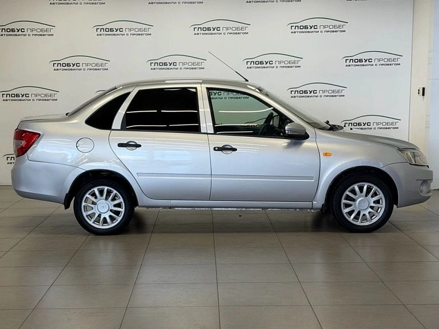 Lada (ВАЗ) Granta, 2014г., передний привод, механика