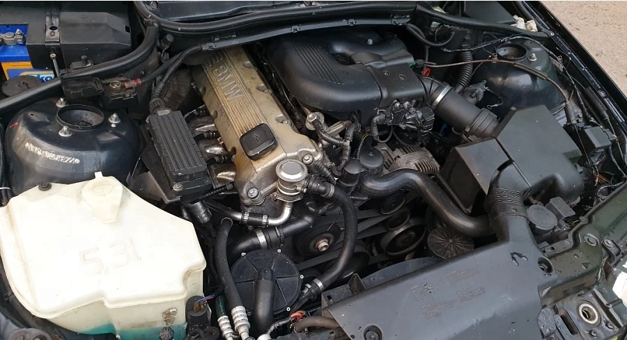 BMW 3 серии, 1998г., задний привод, автомат