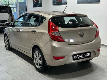 Hyundai Solaris, 2013г, передний привод, механика