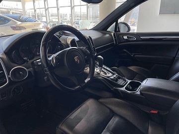 Porsche Cayenne, 2012г, полный привод, автомат