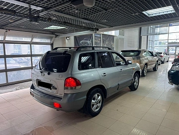 Hyundai Santa Fe, 2005г, полный привод, механика