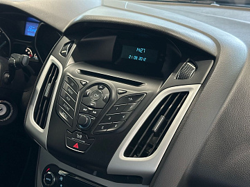 Ford Focus, 2012г, передний привод, робот