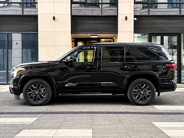 Toyota Sequoia, 2025г, полный привод, автомат