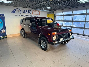 Lada (ВАЗ) 2131 (4x4), 2002г, полный привод, механика