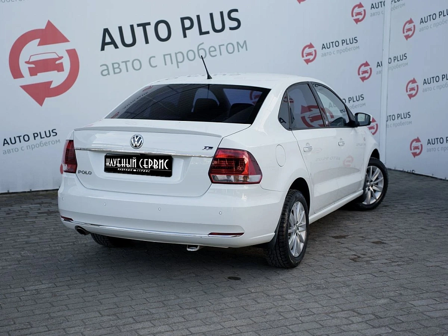 Volkswagen Polo, 2016г., передний привод, автомат
