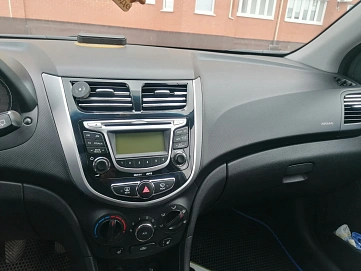 Hyundai Solaris, 2013г, передний привод, механика