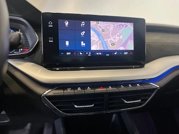 Skoda Octavia, 2020г, передний привод, автомат