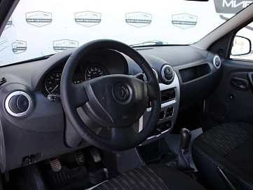 Renault Logan, 2013г, передний привод, механика