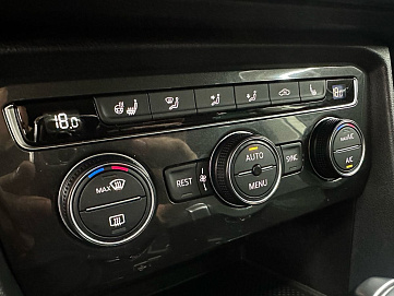 Volkswagen Tiguan, 2019г, полный привод, робот