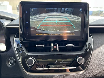 Toyota Corolla, 2022г, передний привод, вариатор