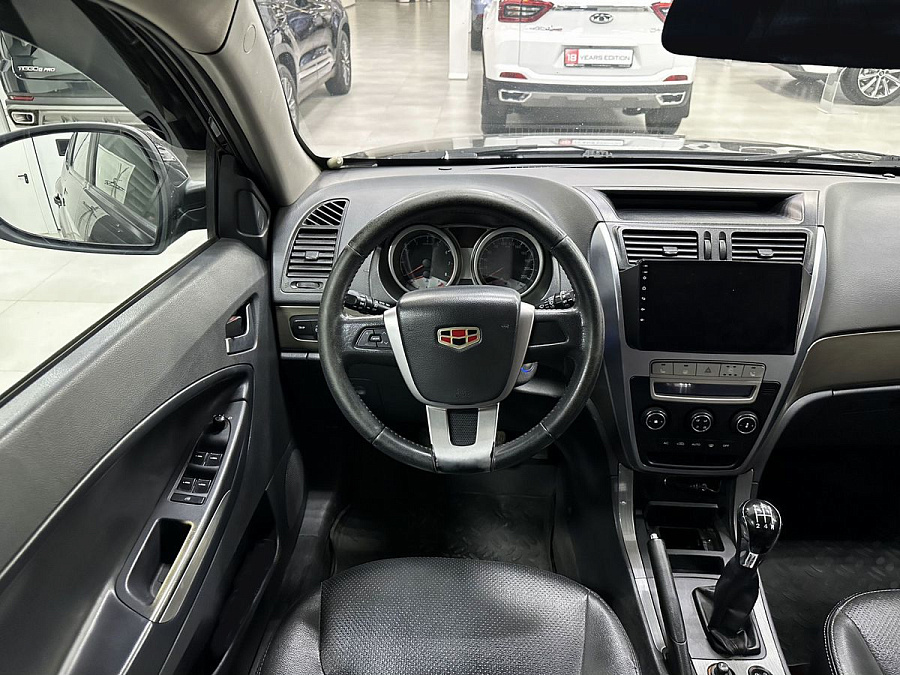 Geely Emgrand X7, 2013г., передний привод, механика