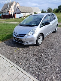Honda Fit, 2011г, передний привод, вариатор