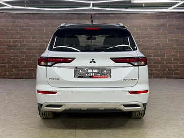 Mitsubishi Outlander, 2023г, полный привод, вариатор