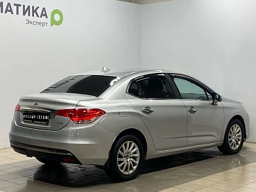 Citroen C4, 2015г, передний привод, автомат