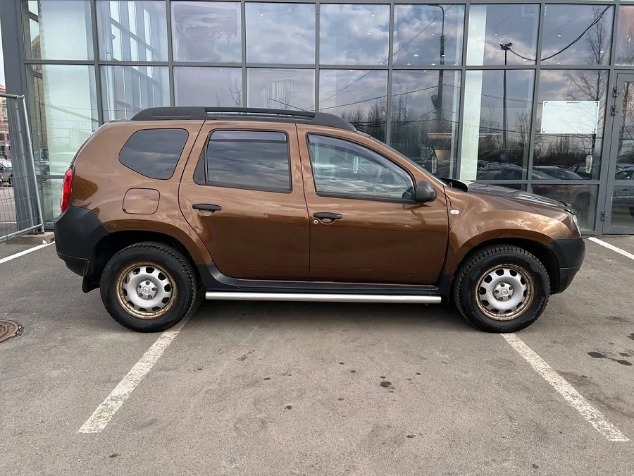 Renault Duster, 2013г., передний привод, механика