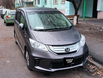 Honda Freed, 2013г, передний привод, вариатор