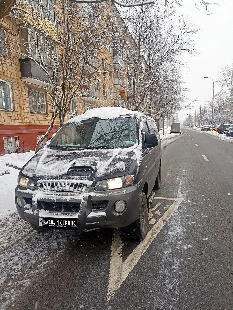 Hyundai Starex, 2002г., полный привод, механика