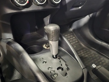 Mitsubishi Outlander, 2010г, передний привод, вариатор