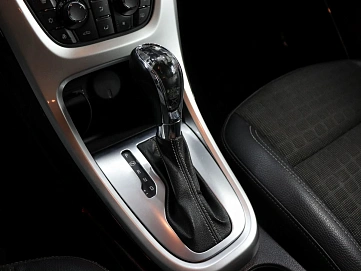 Opel , 2013г., передний привод, автомат