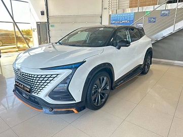 Changan UNI-T, 2021г, передний привод, робот
