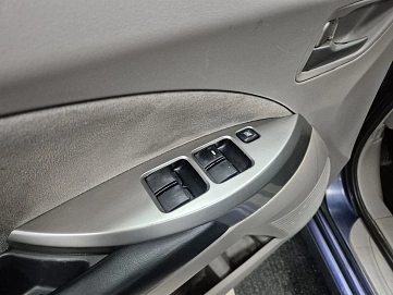 Mitsubishi Grandis, 2004г, полный привод, механика