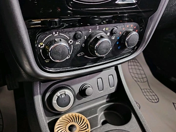 Renault Duster, 2013г, полный привод, механика