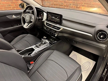 Kia K3, 2025г, передний привод, вариатор