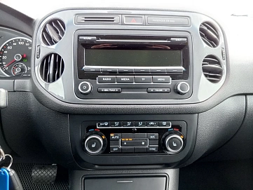 Volkswagen Tiguan, 2014г, передний привод, робот