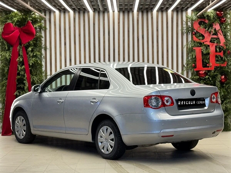 Volkswagen Jetta, 2008г., передний привод, автомат