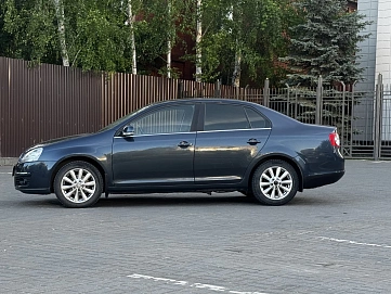 Volkswagen Jetta, 2008г, передний привод, механика