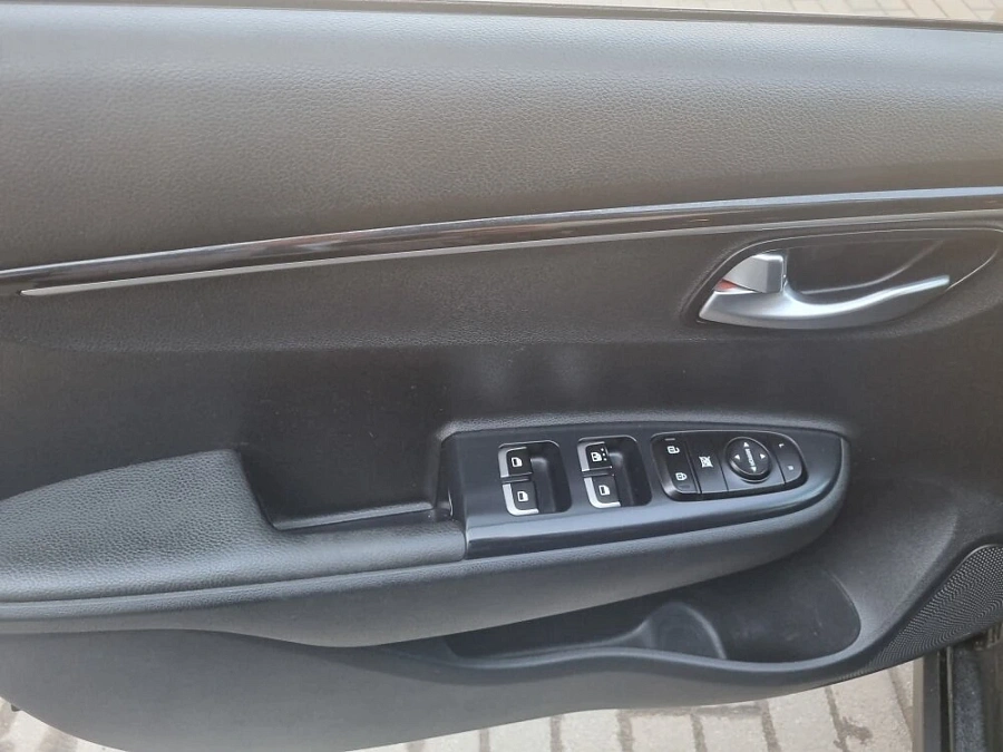 Kia Rio, 2018г., передний привод, автомат