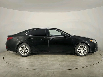 Lexus ES, 2015г, передний привод, автомат